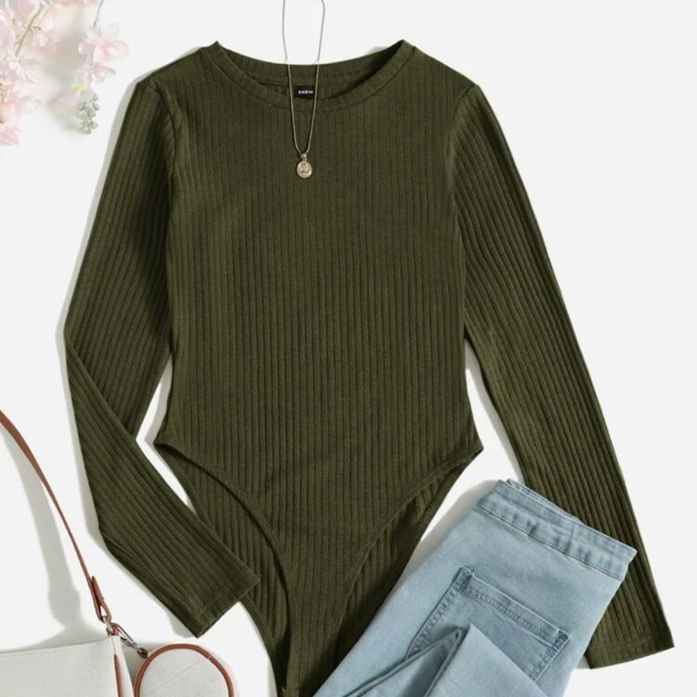 GREEN BODYSUIT